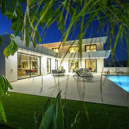 Pouw By Interhome
